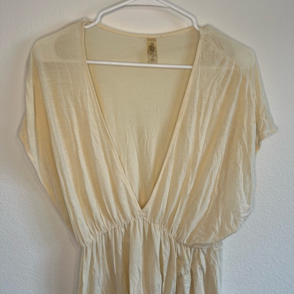 VICTORIAS Secret Women’s Cream Cover Up Size XS - Picture 2 of 8